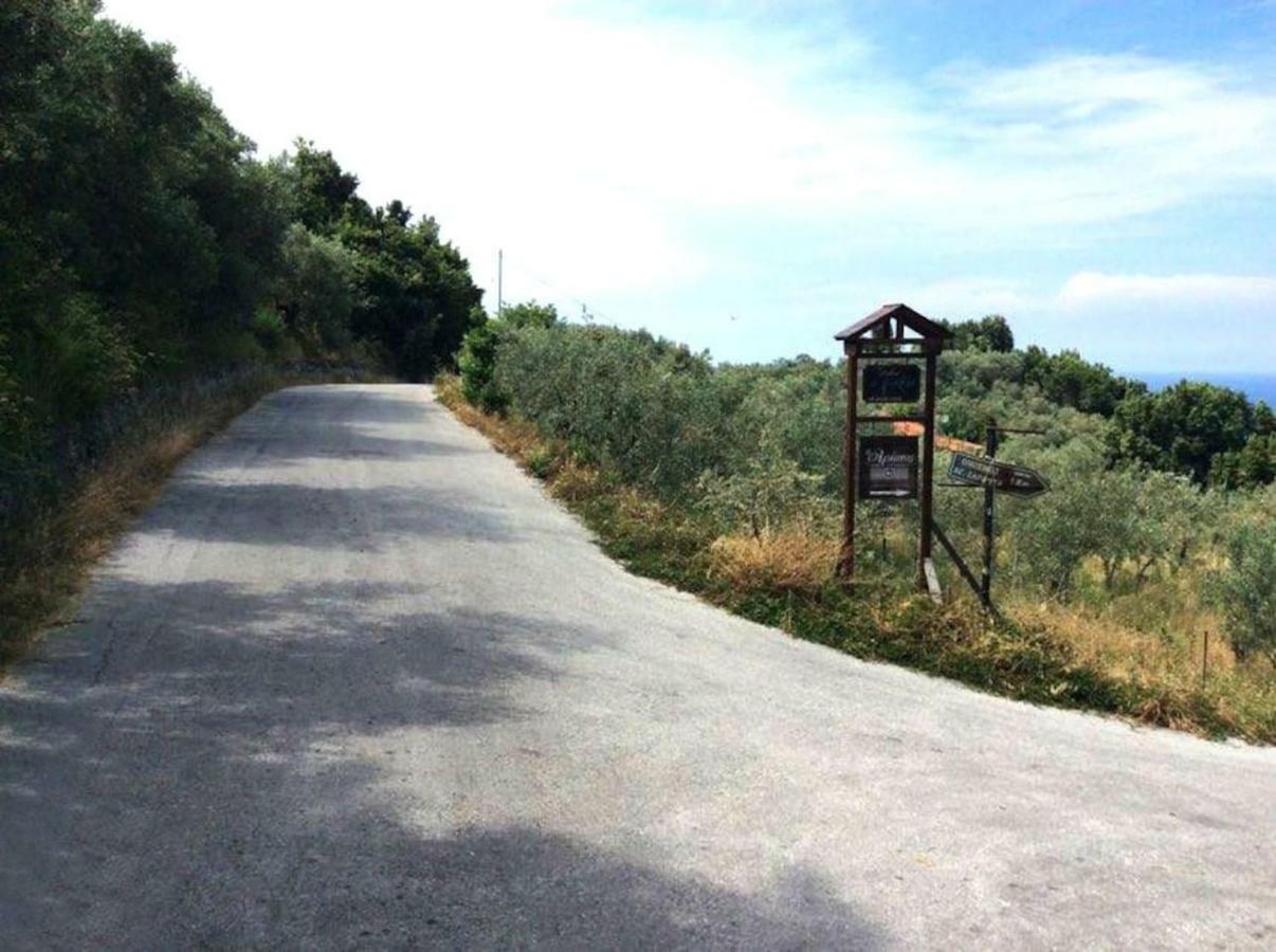 חורפטו Holiday Home Dionysis מראה חיצוני תמונה